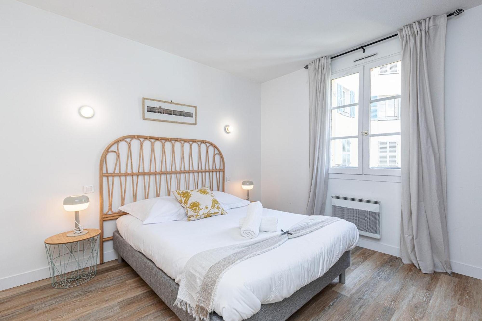 2 Bdrs & Parking In The Old Town ! Appartement Nice Buitenkant foto