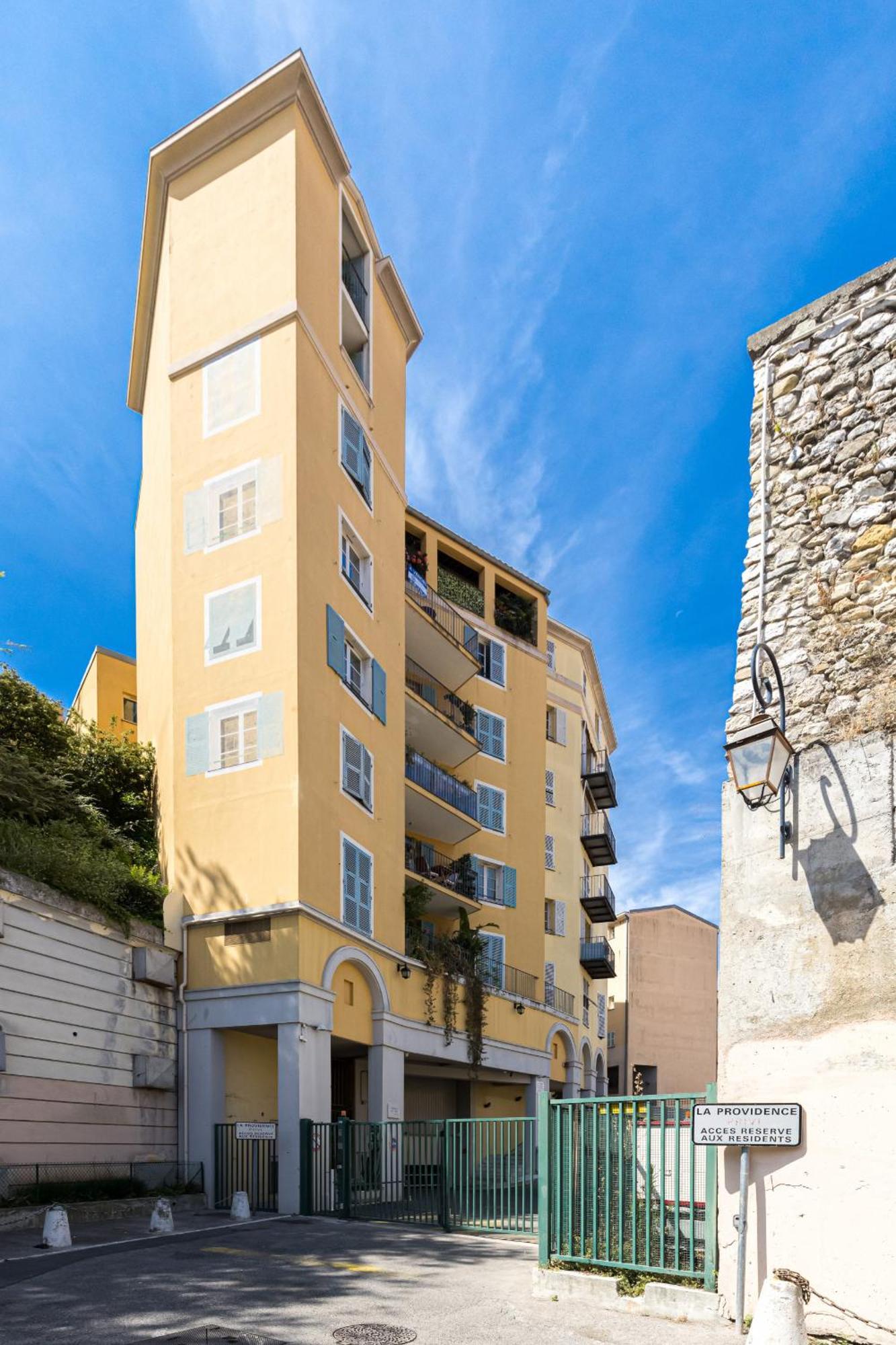 2 Bdrs & Parking In The Old Town ! Appartement Nice Buitenkant foto