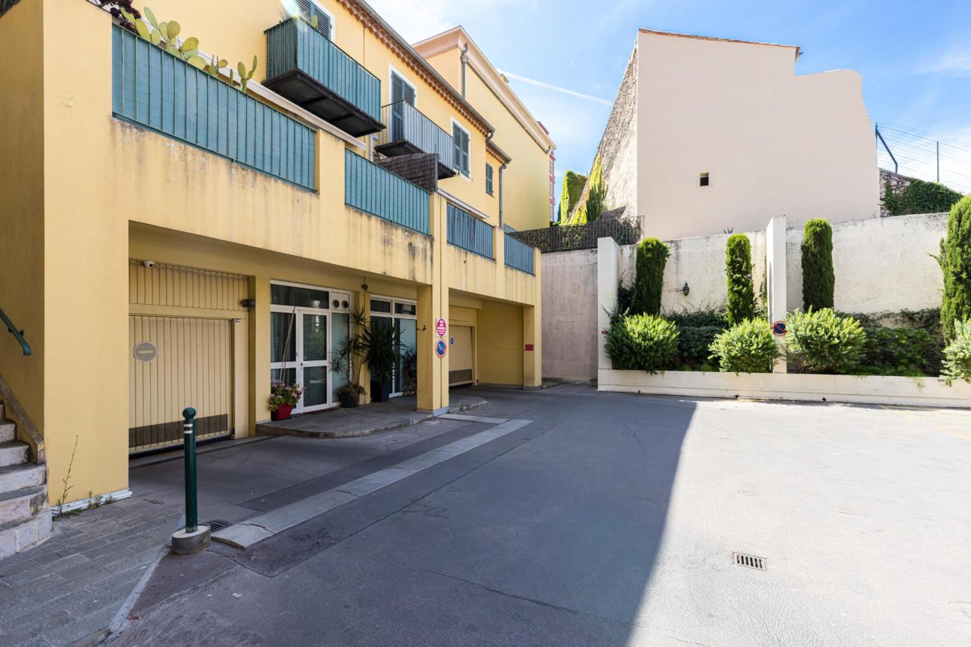 2 Bdrs & Parking In The Old Town ! Appartement Nice Buitenkant foto