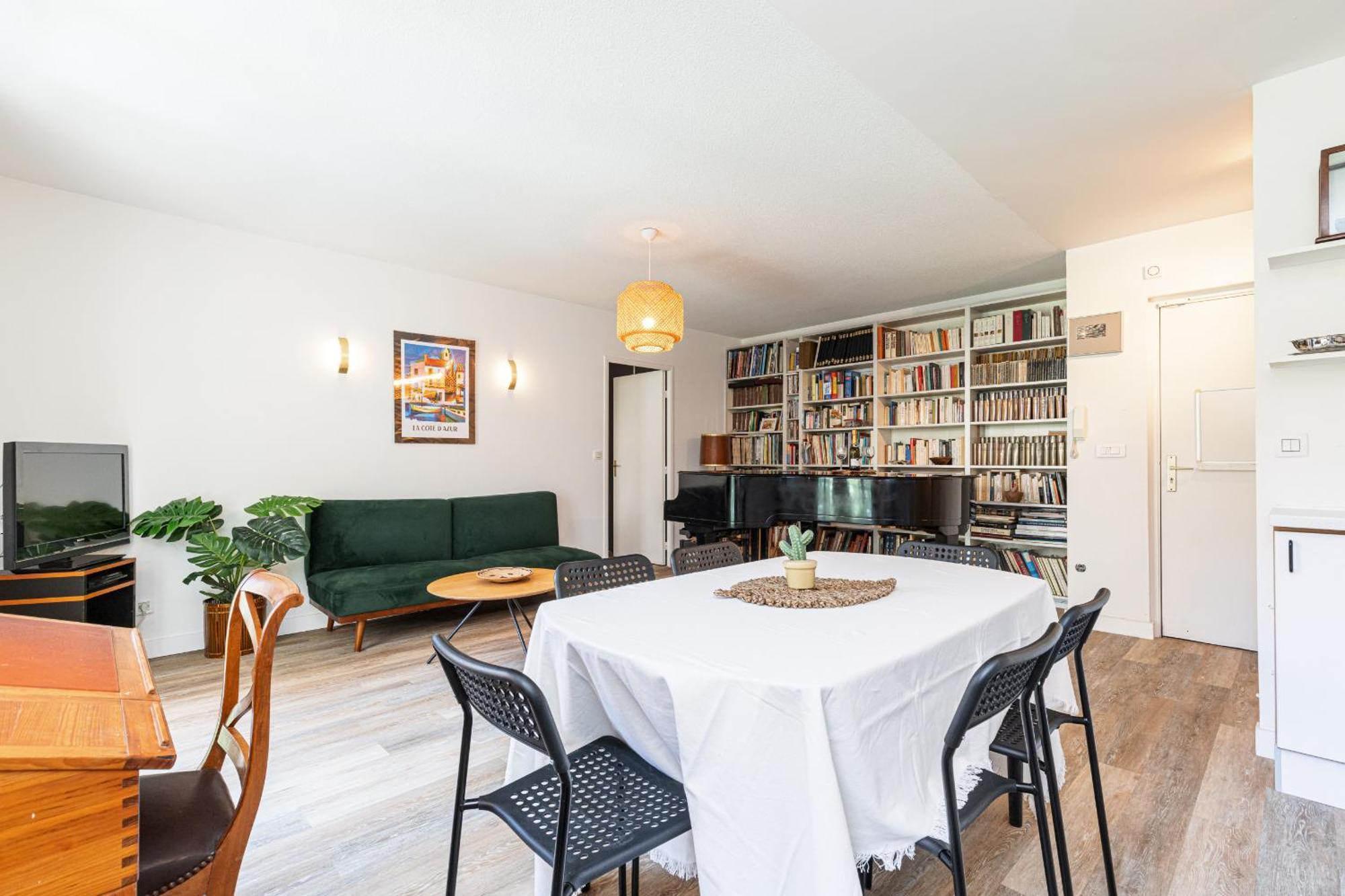 2 Bdrs & Parking In The Old Town ! Appartement Nice Buitenkant foto